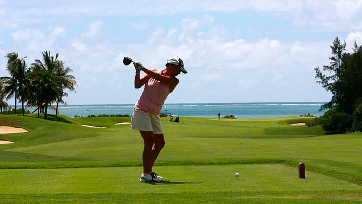 LIVGolf首席执行官回避未来赛事质疑:转会价值与市场预期